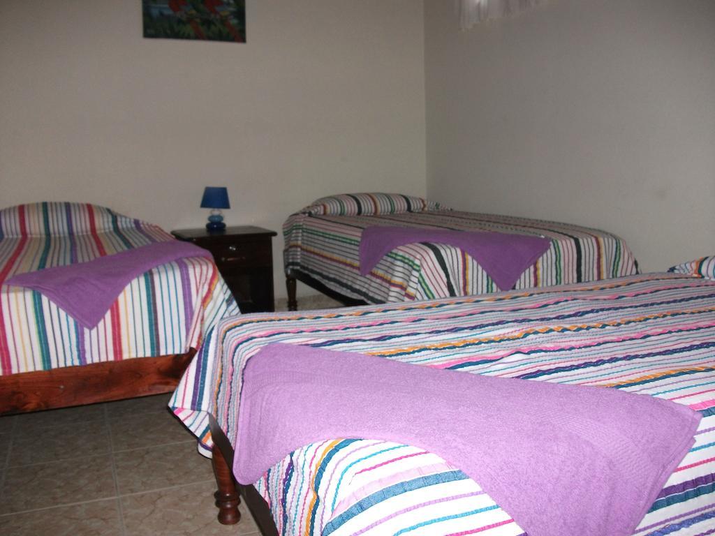 Hotel & Hostal Yaxkin Copán Стая снимка