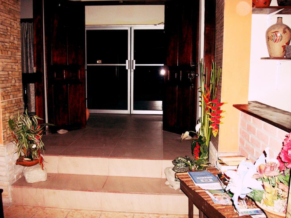 Hotel & Hostal Yaxkin Copán Екстериор снимка