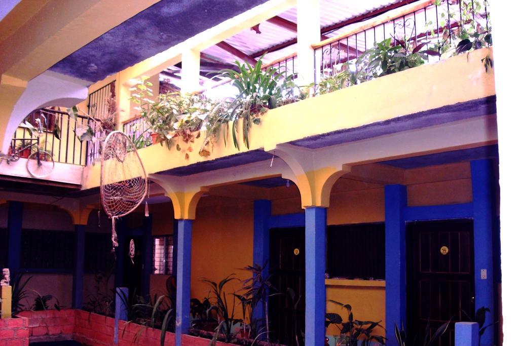 Hotel & Hostal Yaxkin Copán Екстериор снимка